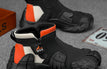 black / 42