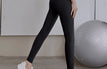 M / Black yoga pants