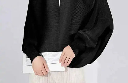LANMREM Versatile Pleated Shawl
