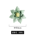 GREEN M