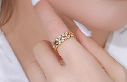A coin ring for women