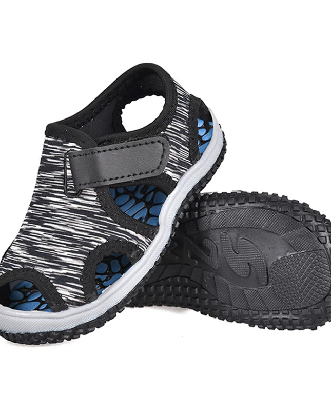 Beach shoes Lightweight