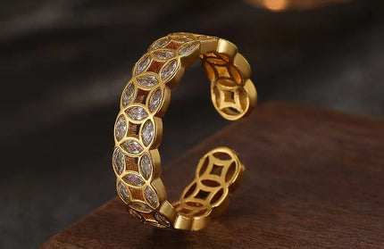 A coin ring for women