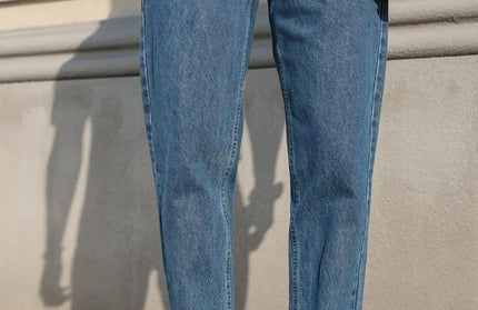 Classic Blue Denim Fabric with A Loose Fit
