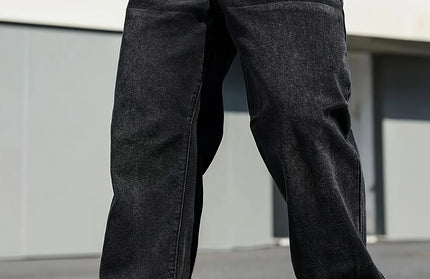 Men's Classic Straight-Leg Jeans