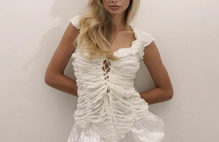 Tuularose White V Neck Lace