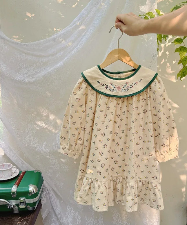 Retro Embroidered Long Sleeved Sweet