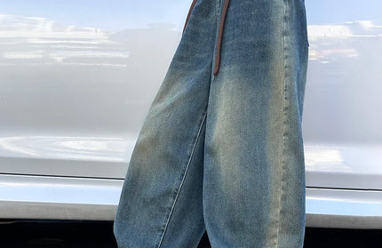 Loose jeans