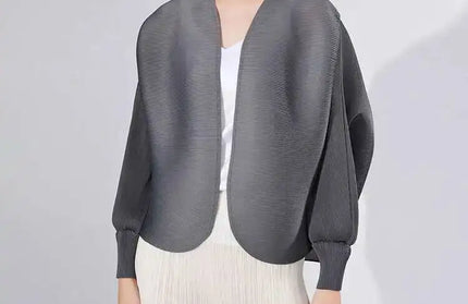 LANMREM Versatile Pleated Shawl